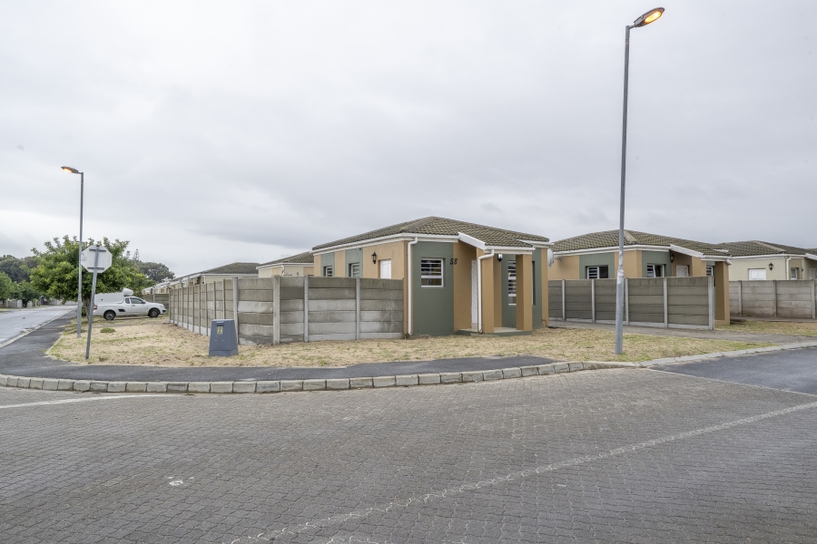 2 Bedroom Property for Sale in Sunset Glen Western Cape